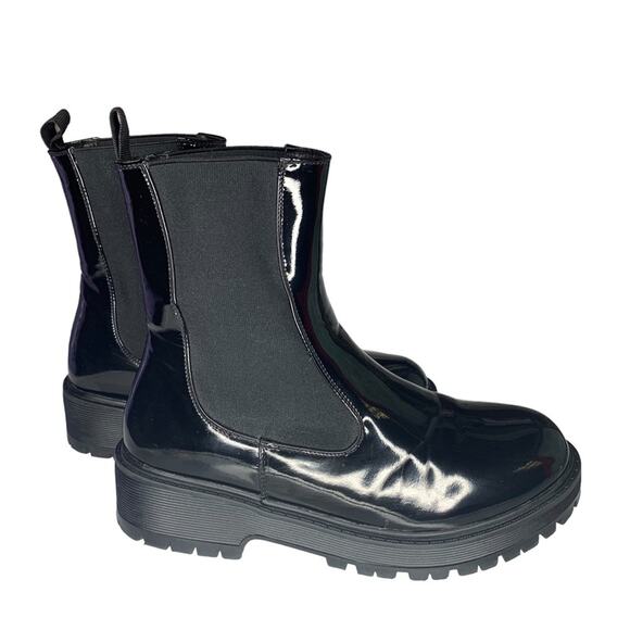 Forever 21 Women Booties Black Size 8.5 Patent Leather Elastic on sides - Picture 6 of 15